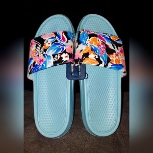 NEW DSG light blue floral slides sandals size 10